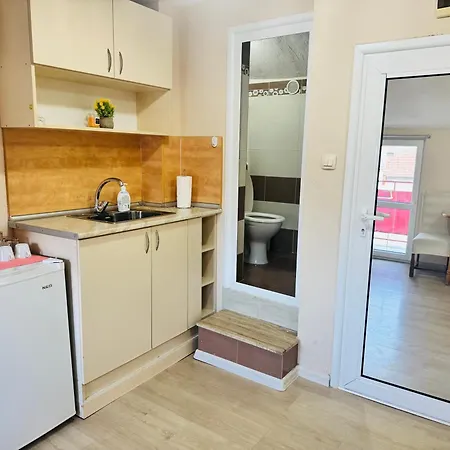 Nencheva Apartmán *