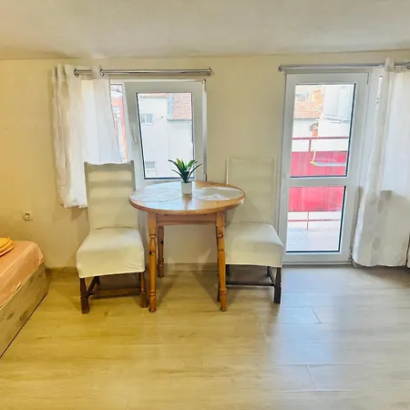 Apartmán Nencheva *